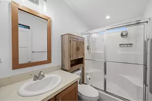 1401 W Ellendale Ave, Dallas, OR 97338 - Photo 5