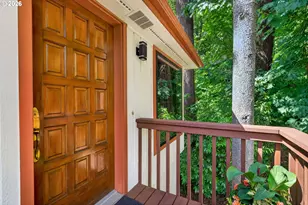 4131 SW Chesapeak Ave, Portland, OR 97239 - Photo 7