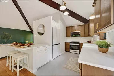 4131 SW Chesapeak Ave, Portland, OR 97239 - Photo 17