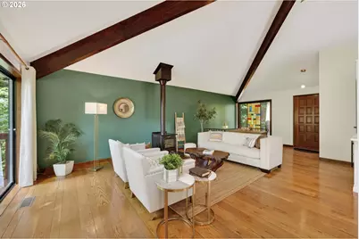 4131 SW Chesapeak Ave, Portland, OR 97239 - Photo 11