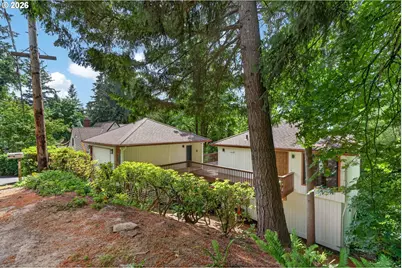 4131 SW Chesapeak Ave, Portland, OR 97239 - Photo 3