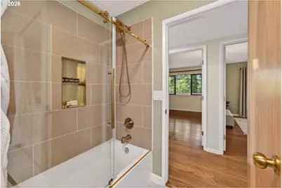 4131 SW Chesapeak Ave, Portland, OR 97239 - Photo 27