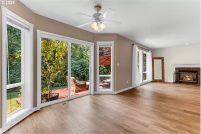 10900 NE 26th Ave, Vancouver, WA 98686 - Photo 17