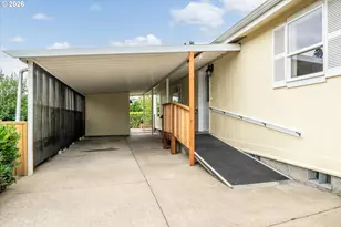 2242 Maia Loop, Springfield, OR 97477 - Photo 3