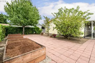 2242 Maia Loop, Springfield, OR 97477 - Photo 29