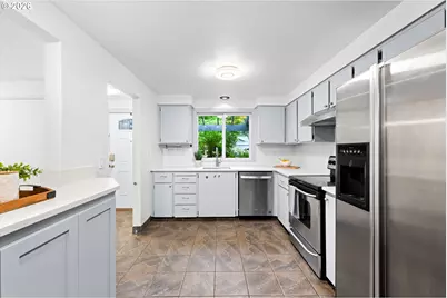 12935 SW Hanson Rd, Beaverton, OR 97008 - Photo 9