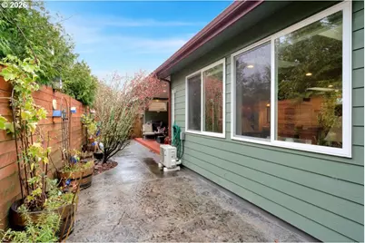 1630 38th Loop, Florence, OR 97439 - Photo 33