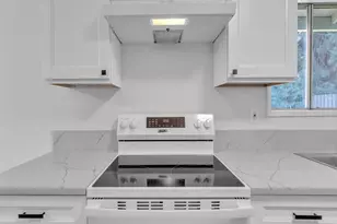 4974 Nina Ave SE, Salem, OR 97302 - Photo 13