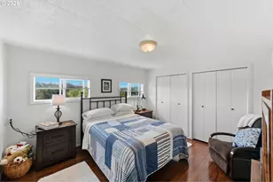 1542 Meade St, North Bend, OR 97459 - Photo 31