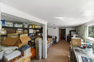 1542 Meade St, North Bend, OR 97459 - Photo 21