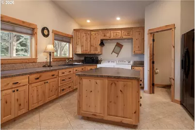 4101 NW 21st St, Redmond, OR 97756 - Photo 23