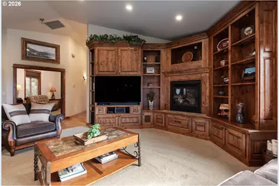 4101 NW 21st St, Redmond, OR 97756 - Photo 25