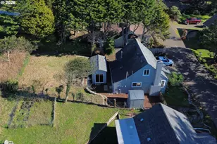 1523 NE 12th St, Lincoln City, OR 97367 - Photo 35