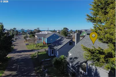 1523 NE 12th St, Lincoln City, OR 97367 - Photo 33