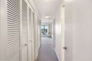 2221 SW 1st Ave, Portland, OR 97201 - Photo 25