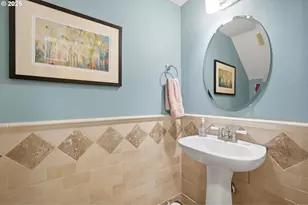 1334 NE 118th Ave, Portland, OR 97220 - Photo 17