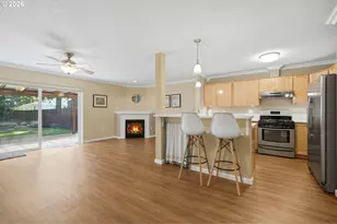 1334 NE 118th Ave, Portland, OR 97220 - Photo 3