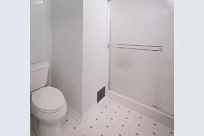 235 S 4th St, Saint Helens, OR 97051 - Photo 23