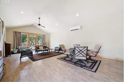 27200 S Barlow Rd, Canby, OR 97013 - Photo 37