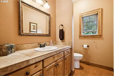 27200 S Barlow Rd, Canby, OR 97013 - Photo 19