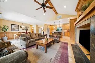 27200 S Barlow Rd, Canby, OR 97013 - Photo 5