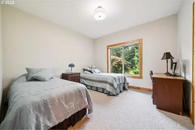 27200 S Barlow Rd, Canby, OR 97013 - Photo 17