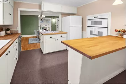 663 Harrison Ave, Astoria, OR 97103 - Photo 15