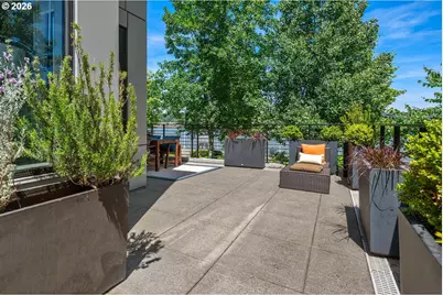 1710 NW Riverscape St, Portland, OR 97209 - Photo 41