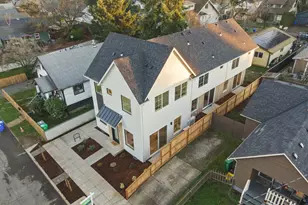 7332 SE Bybee Blvd, Portland, OR 97206 - Photo 3