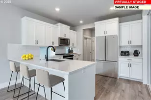 2468 N Vale St, Newberg, OR 97132 - Photo 3