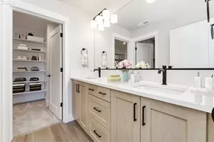 2468 N Vale St, Newberg, OR 97132 - Photo 5