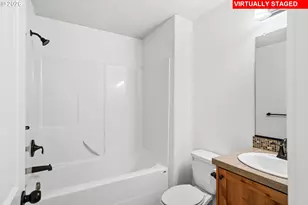 853 NW Crouchen St, Salem, OR 97304 - Photo 27