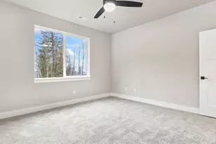 2213 E Juniper Cir, La Center, WA 98629 - Photo 17