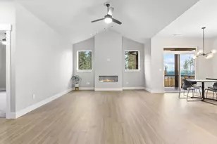 2213 E Juniper Cir, La Center, WA 98629 - Photo 3