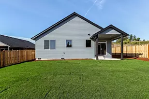2213 E Juniper Cir, La Center, WA 98629 - Photo 35