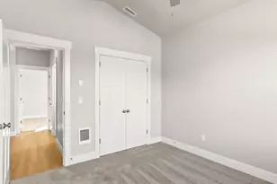 2213 E Juniper Cir, La Center, WA 98629 - Photo 21