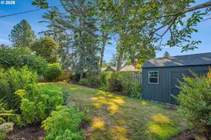 12980 NW Westlawn Terrace, Portland, OR 97229 - Photo 25