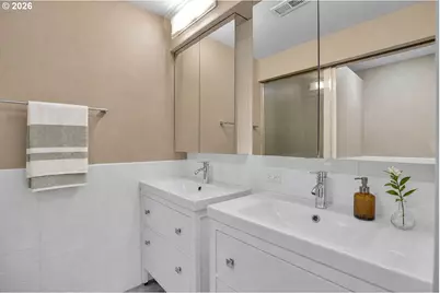12980 NW Westlawn Ter, Portland, OR 97229 - Photo 13