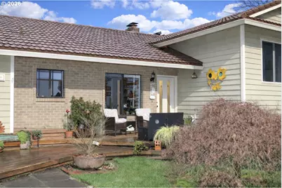 17110 Parkers Dr, Gladstone, OR 97027 - Photo 3