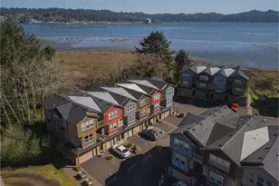 475 SE 35th St, Newport, OR 97366 - Photo 3