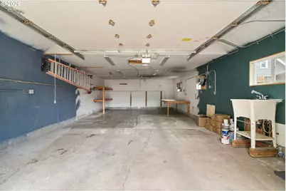 5910 NE 52nd Ave, Portland, OR 97218 - Photo 41
