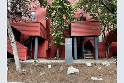 730 NW Naito Pkwy #E25, Portland, OR 97209 - Photo 1