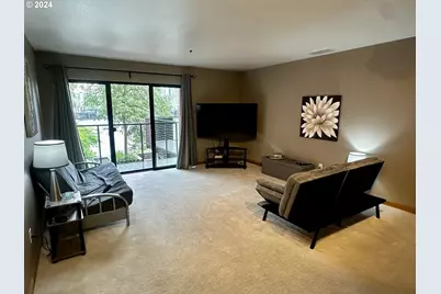 730 NW Naito Pkwy #E25, Portland, OR 97209 - Photo 7