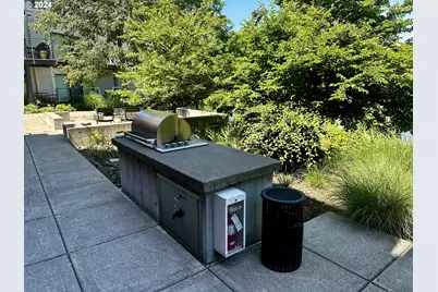 730 NW Naito Pkwy #E25, Portland, OR 97209 - Photo 35