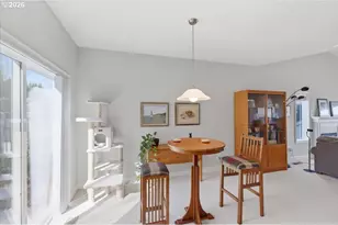 2066 NW Violet Ave, Albany, OR 97321 - Photo 23