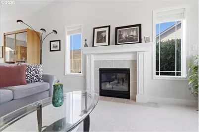 2066 NW Violet Ave, Albany, OR 97321 - Photo 13