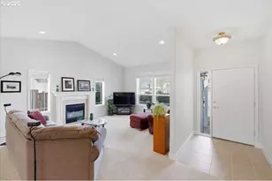 2066 NW Violet Ave, Albany, OR 97321 - Photo 7