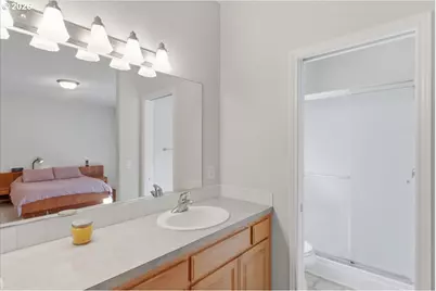 2066 NW Violet Ave, Albany, OR 97321 - Photo 35
