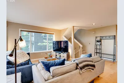 2802 NW Ariel Ter, Portland, OR 97210 - Photo 5