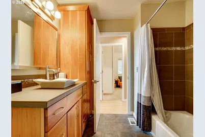 2802 NW Ariel Ter, Portland, OR 97210 - Photo 29